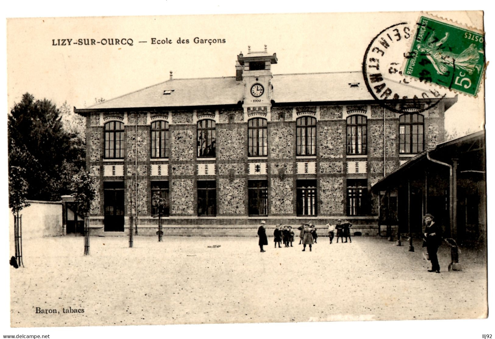 CPA 77 - LIZY SUR OURCQ (Seine Et Marne) - Ecole Des Garçons - Ed. Baron (petite Animation) - Lizy Sur Ourcq