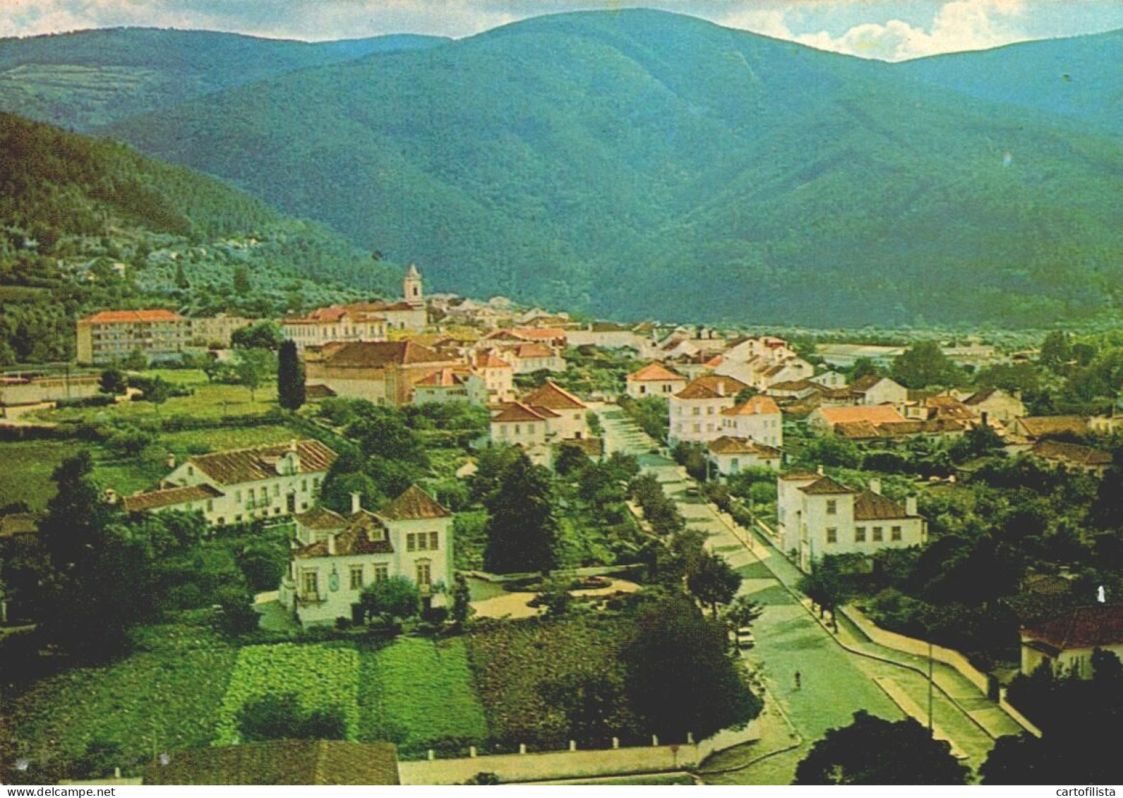 LOUSÃ, Coimbra - Vista Parcial Da Vila  ( 2 Scans ) - Coimbra