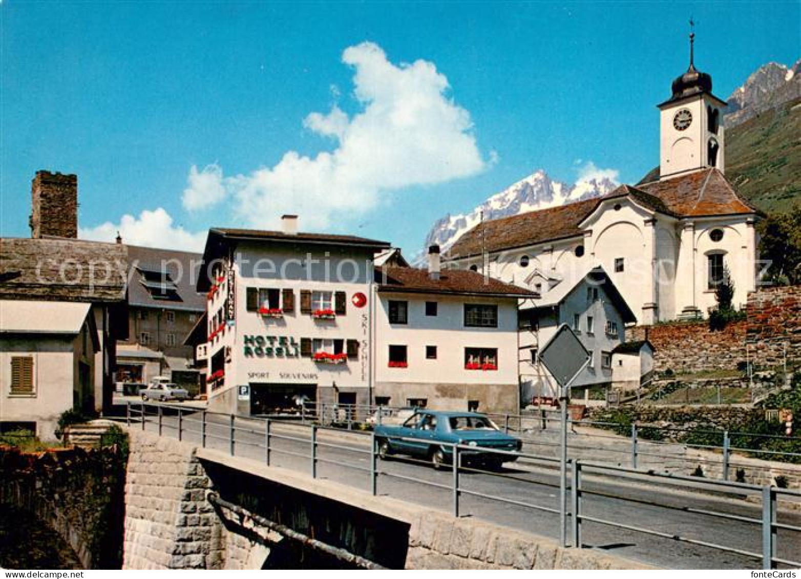 13703738 Hospental Hotel Roessli Kirche Hospental - Autres & Non Classés