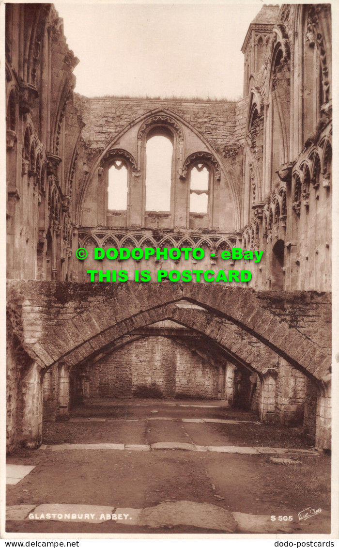 R516372 Glastonbury Abbey. Walter Scott. RP - World