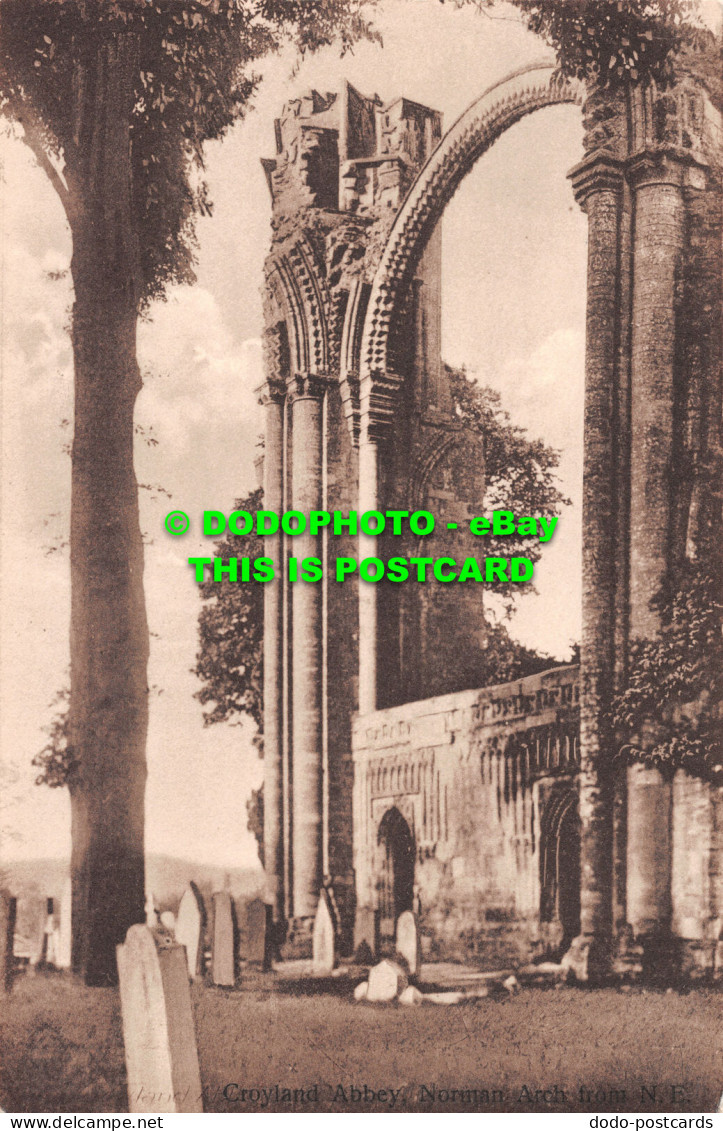 R516180 Croyland Abbey. Norman Arch From N. E - Wereld