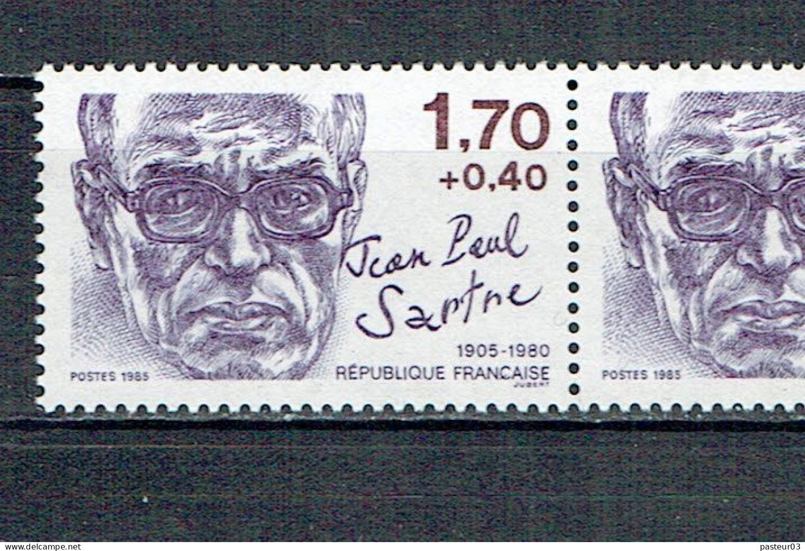 2355 Jean-Paul Sartre Normal Tenant à Variété Sans Point Sur Le I La Paire Tenant à Normal - Unused Stamps