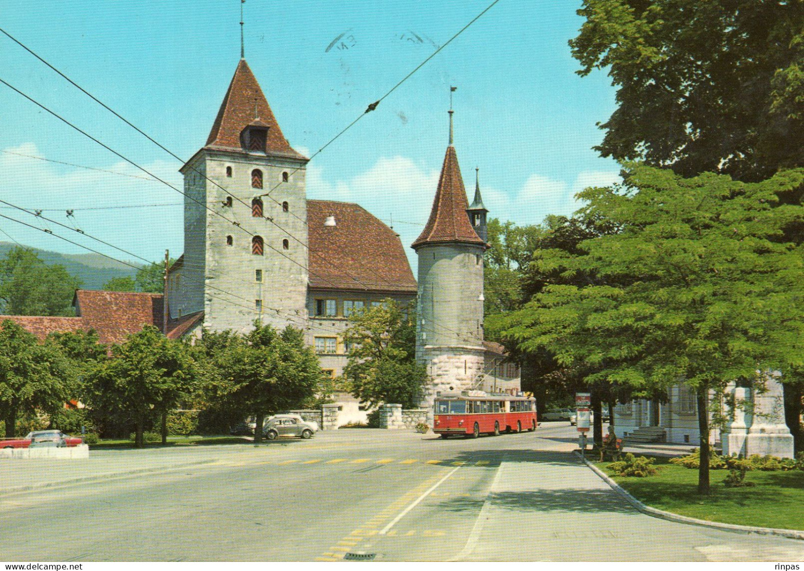 (Suisse) NIDAU Schloss  Le Chateau Trolley Autocar Bus Oblitéré Foire De Reconvilier Flamme Tracteur - Nidau