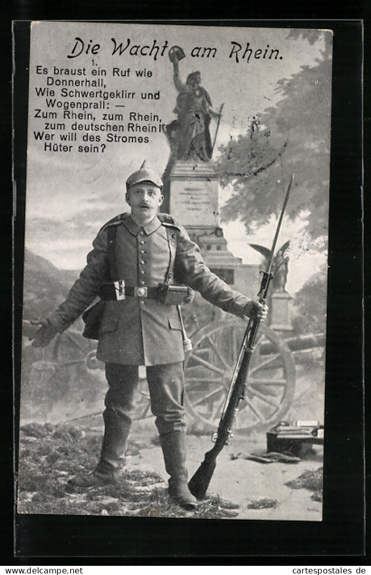 Foto-AK Soldat In Uniform Mit Pickelhaube U. Gewehr Steht Vorm Niederwalddenkmal  - Guerra 1914-18