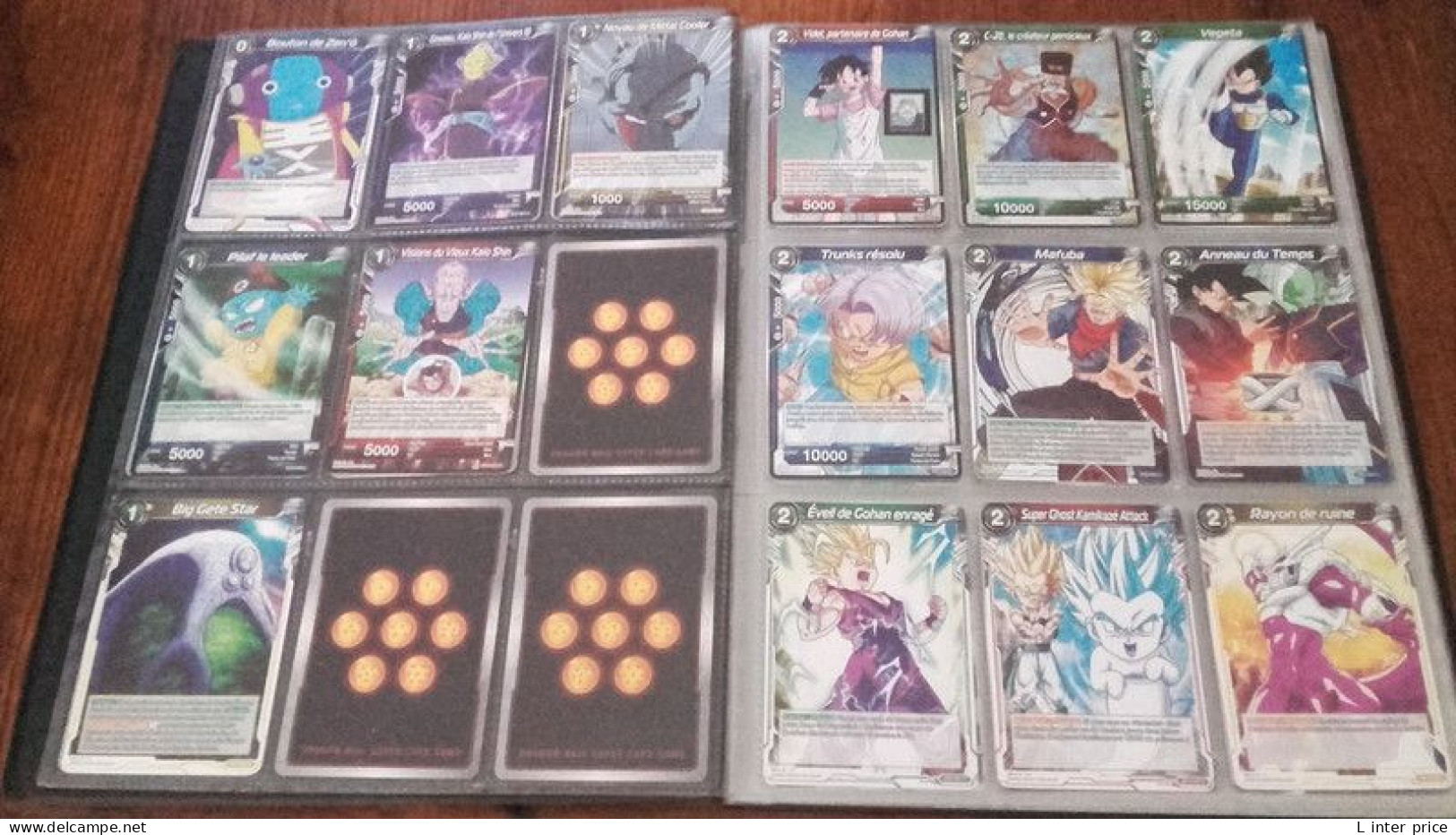 Ensemble de 114 cartes Dragon Ball Super dont des brillantes et son album Collectors