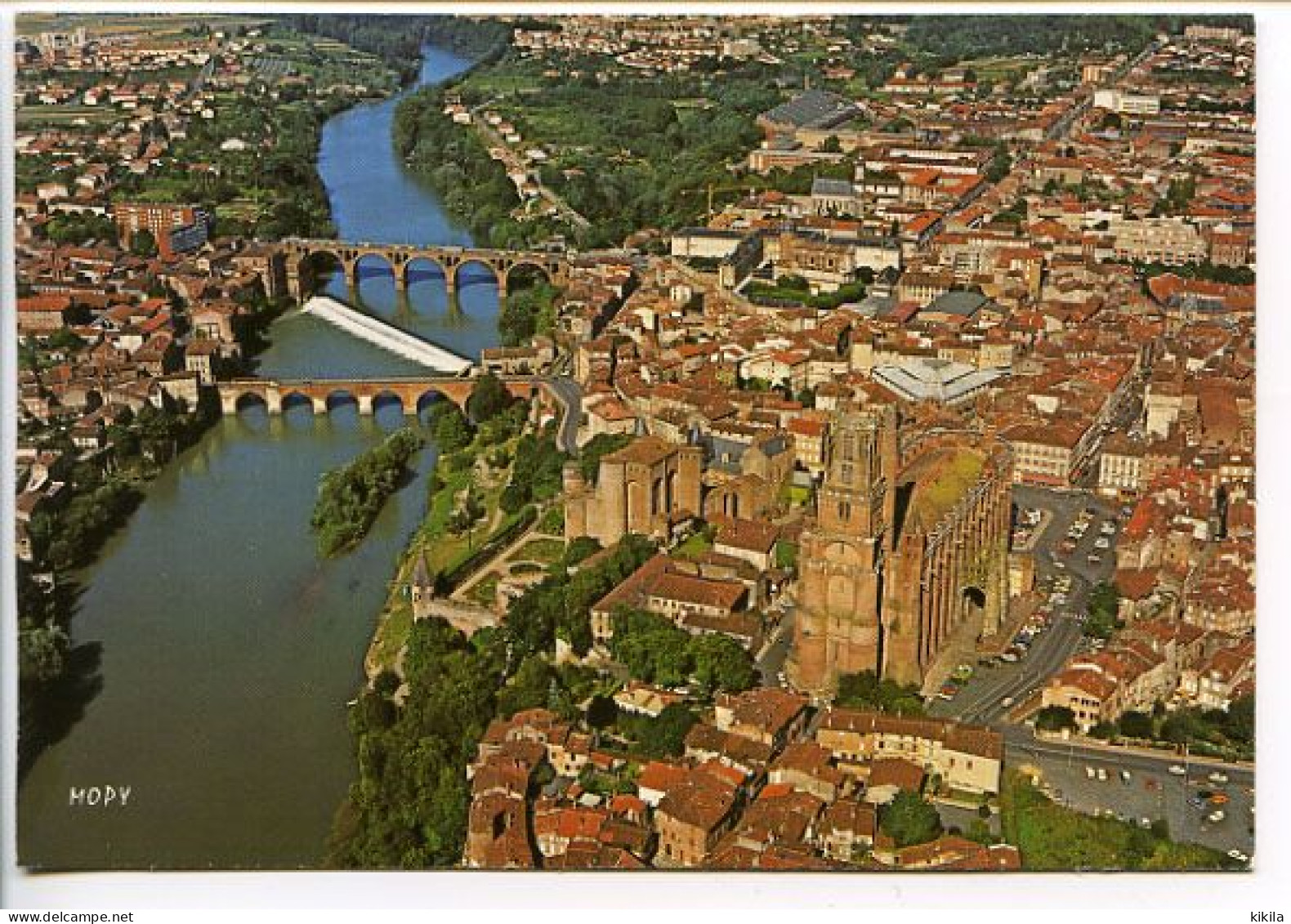 CPSM 10.5 X 15 Tarn ALBI  Vue Générale Aérienne La Basilique Ste Cécile Le Palais De La Berbie  Le Pont Vieux - Albi