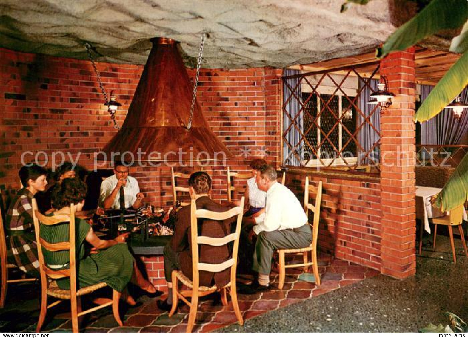 13687404 Studen-Biel Cafe Florida Tropfenpflanzen-Café Kaminecke - Sonstige & Ohne Zuordnung