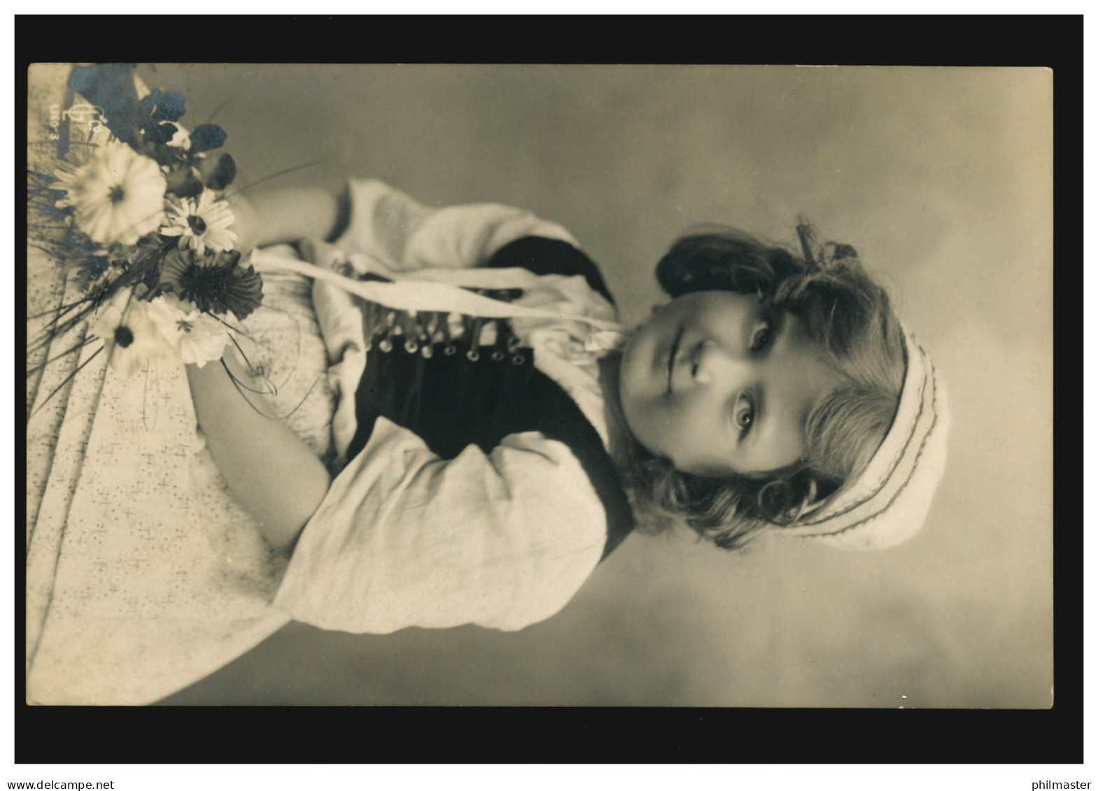 Foto-Ansichtskarte Geburtstag Mädchen In Tracht Mit Blumen, BURSCHEID 27.4.1910 - Sonstige & Ohne Zuordnung