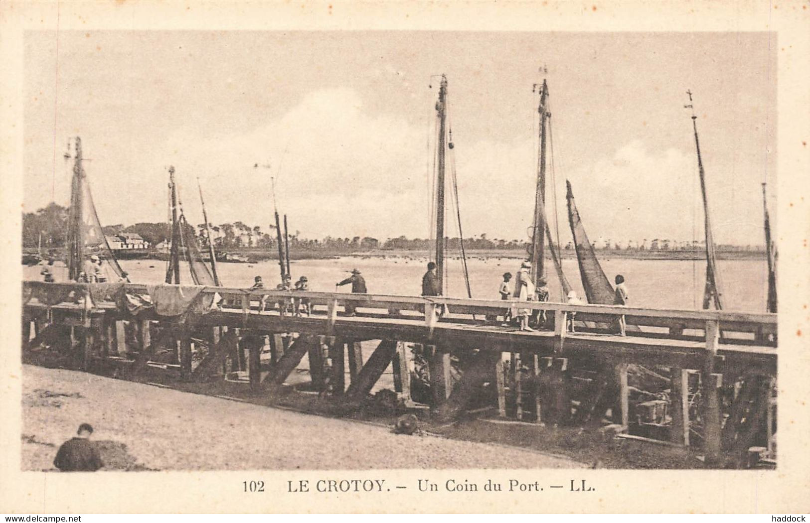 LE CROTOY : UN COIN DU PORT - Le Crotoy