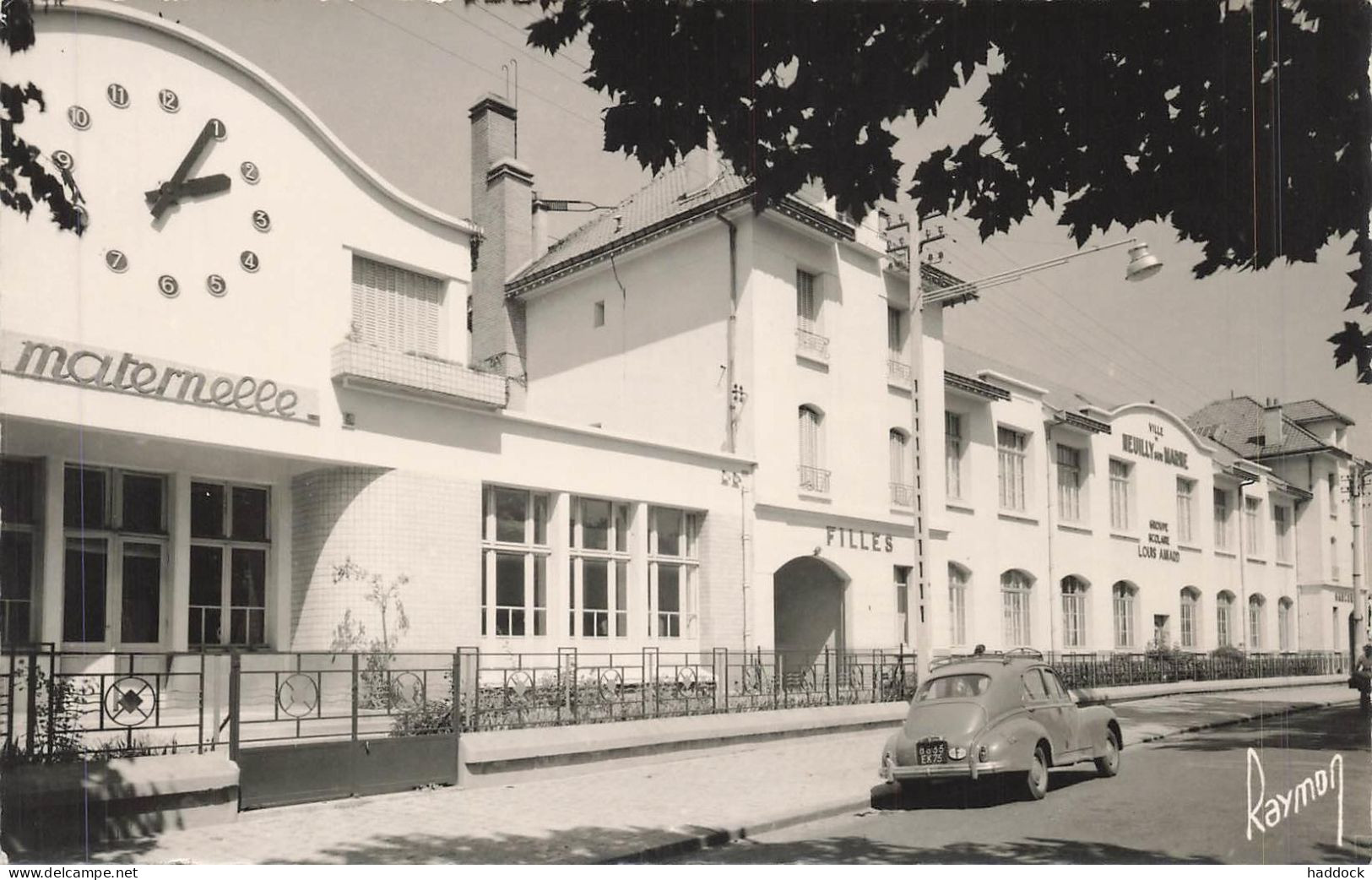 NEUILLY SUR MARNE : LE GROUPE SCOLAIRE - Neuilly Sur Marne