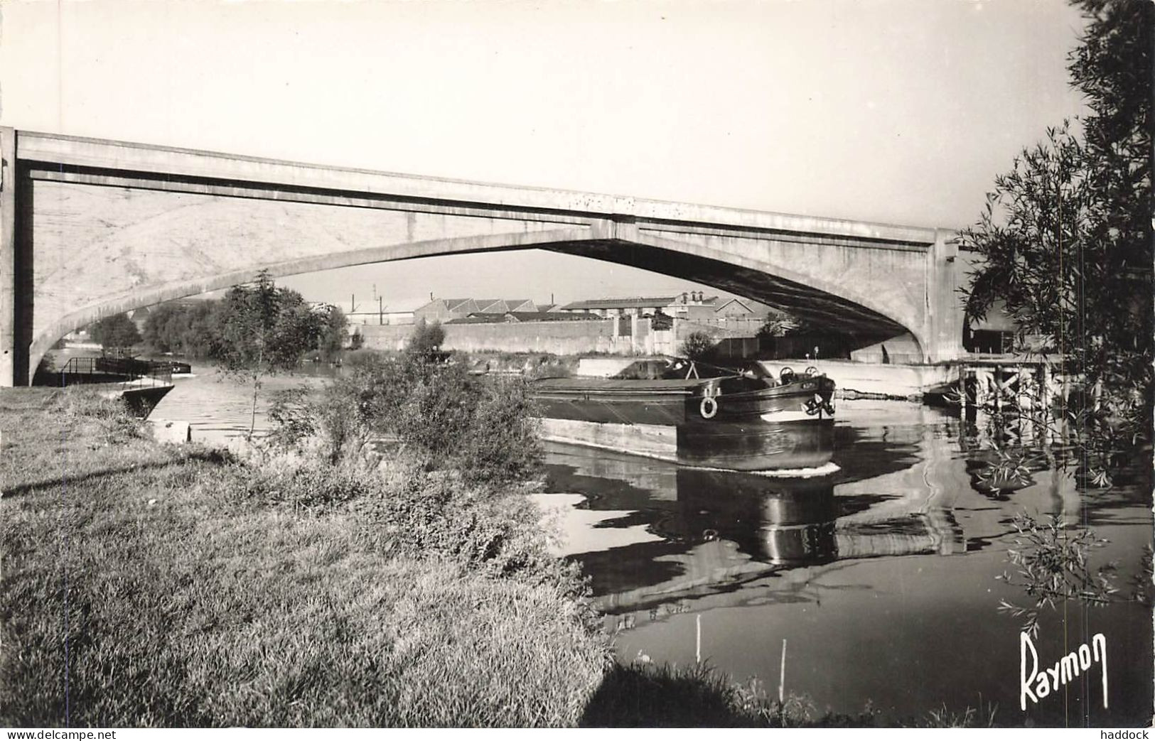 NEUILLY SUR MARNE : LE PONT DU CHEMIN DE FER - Neuilly Sur Marne