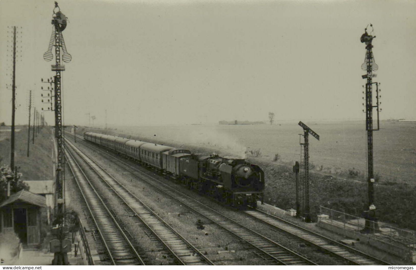 Reproduction - Villiers-le-Bel 1947 - Dunkerque-Paris, Arr. 12h.43 - Trains