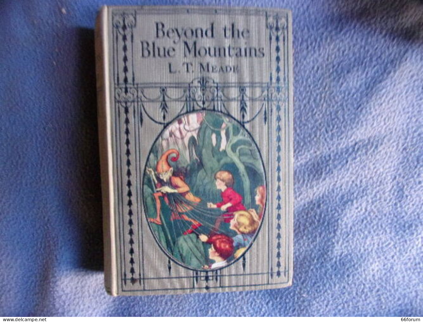 Beyond The Blue Mountains - Sonstige & Ohne Zuordnung