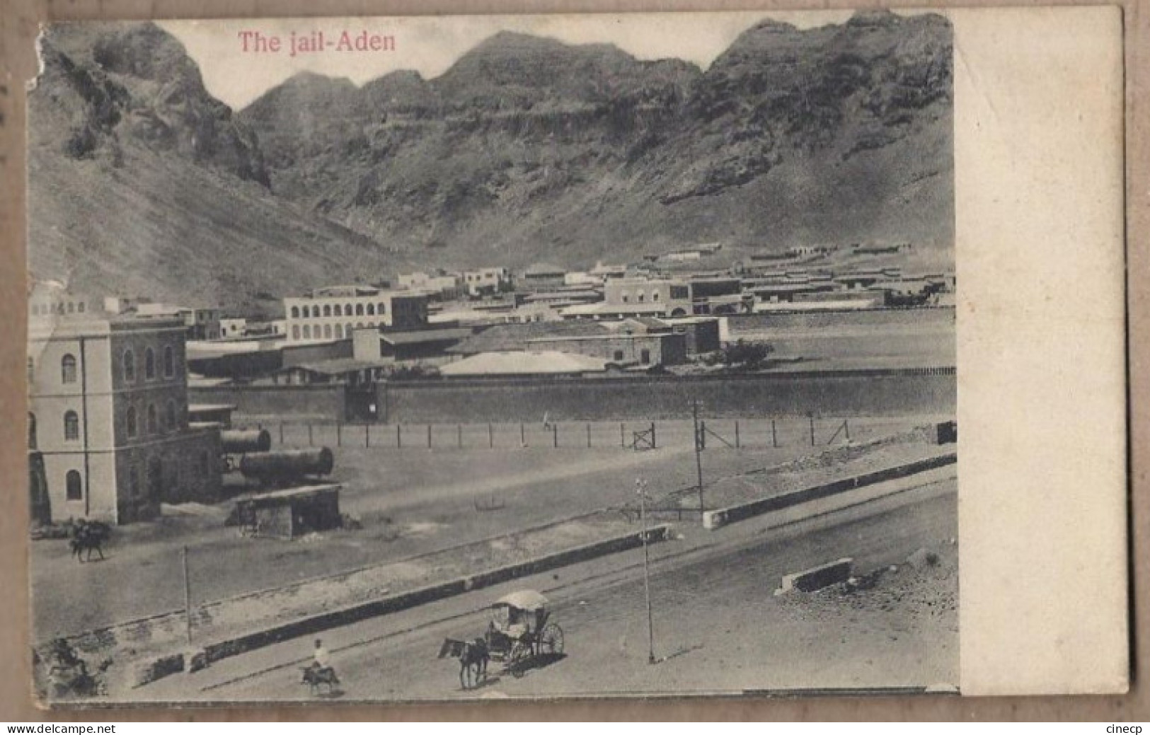 CPA YEMEN - ADEN - The Jail - La Prison ? - TB PLAN Vue Générale + Maisons Habitations Quartier + Petite Animation - Yemen