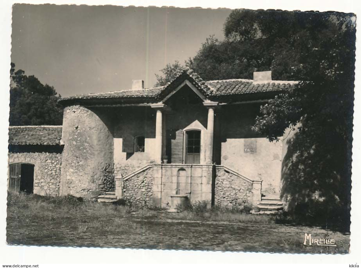 CPSM Dentelée 10.5 X 15 Bouche Du Rhône AIX-EN-PROVENCE Le Pavillon De Chasse Du Roi René - Aix En Provence