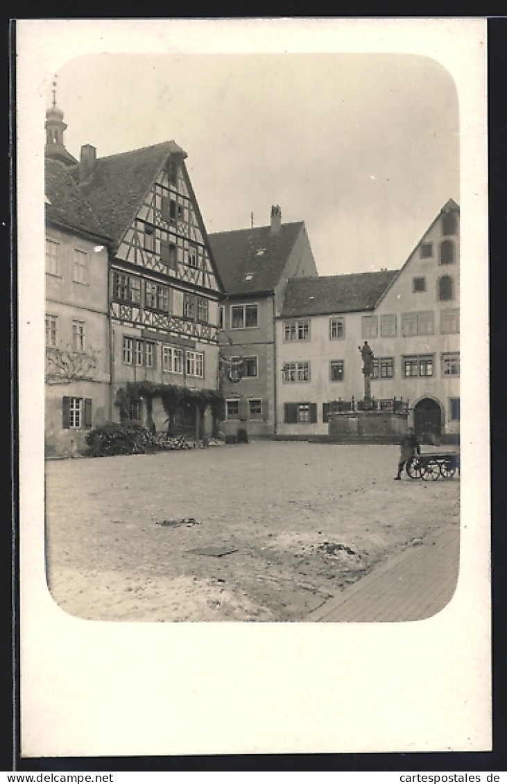 Foto-AK Rothenburg /Tauber, Platz Mit Brunnen Ca. 1930  - Rothenburg O. D. Tauber