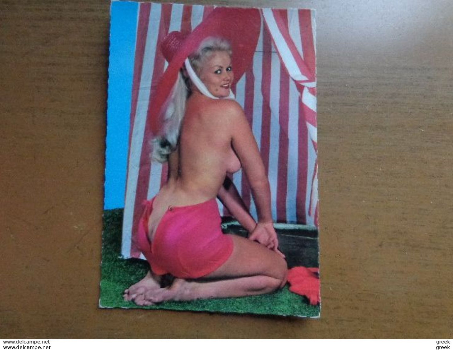 Doos postkaarten (2kg335) Allerlei landen en thema's (ook naakt, nude), zie enkele foto's