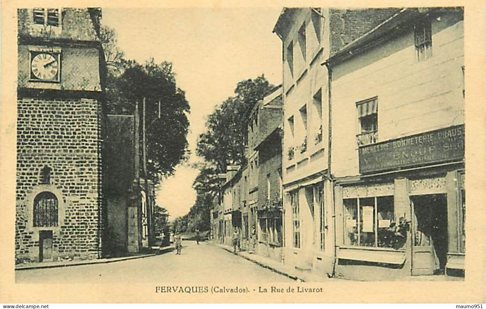 14 FERVAQUES. La Rue De Livarot - Lisieux