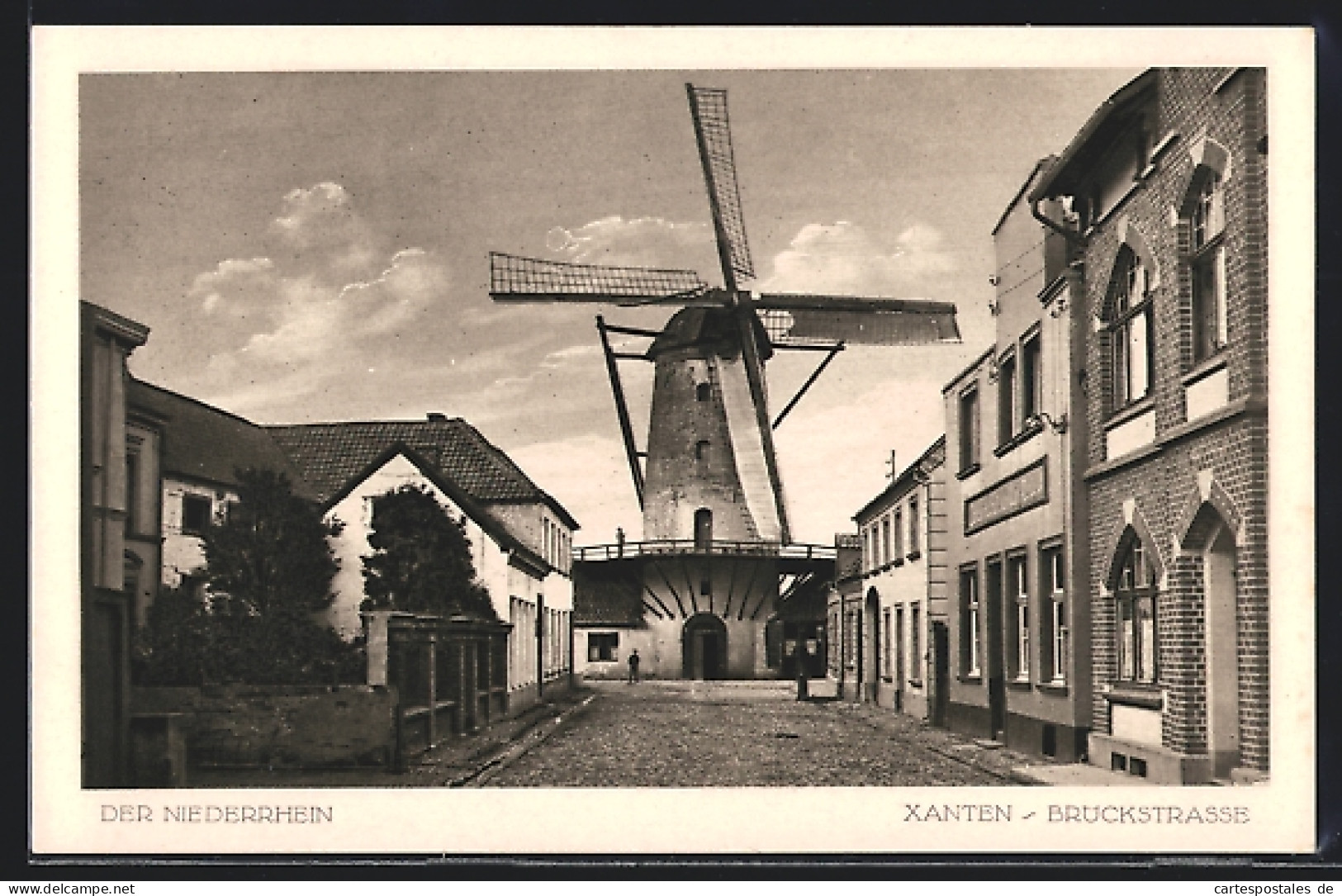 AK Xanten, Brückstrasse Mit Windmühle  - Xanten