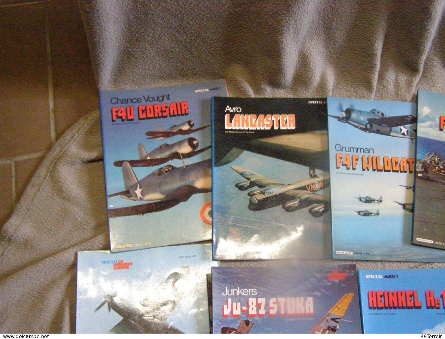 Avions De Combat-17 Livres - Other & Unclassified