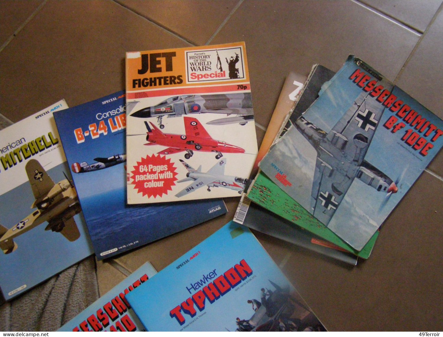 Avions De Combat-17 Livres - Andere & Zonder Classificatie