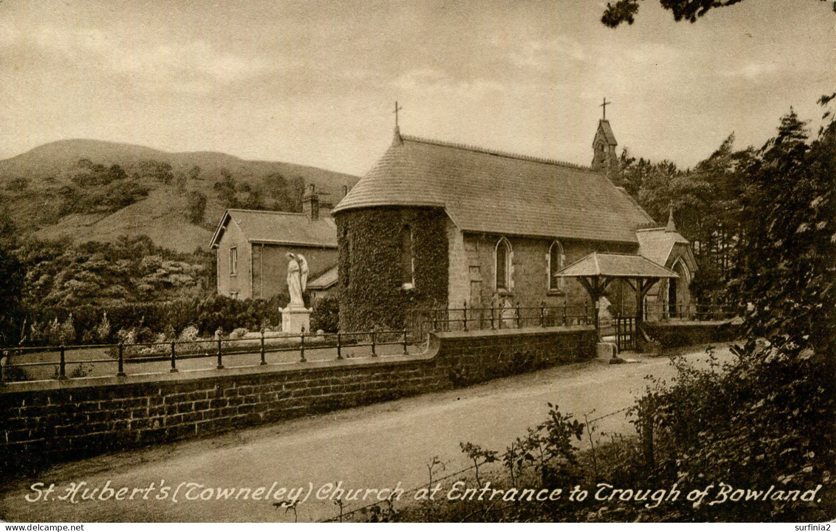 LANCS - ST HUBERT'S CHURCH AT ENTRANCE TO TROUGH OF BOWLAND   La4410 - Autres & Non Classés