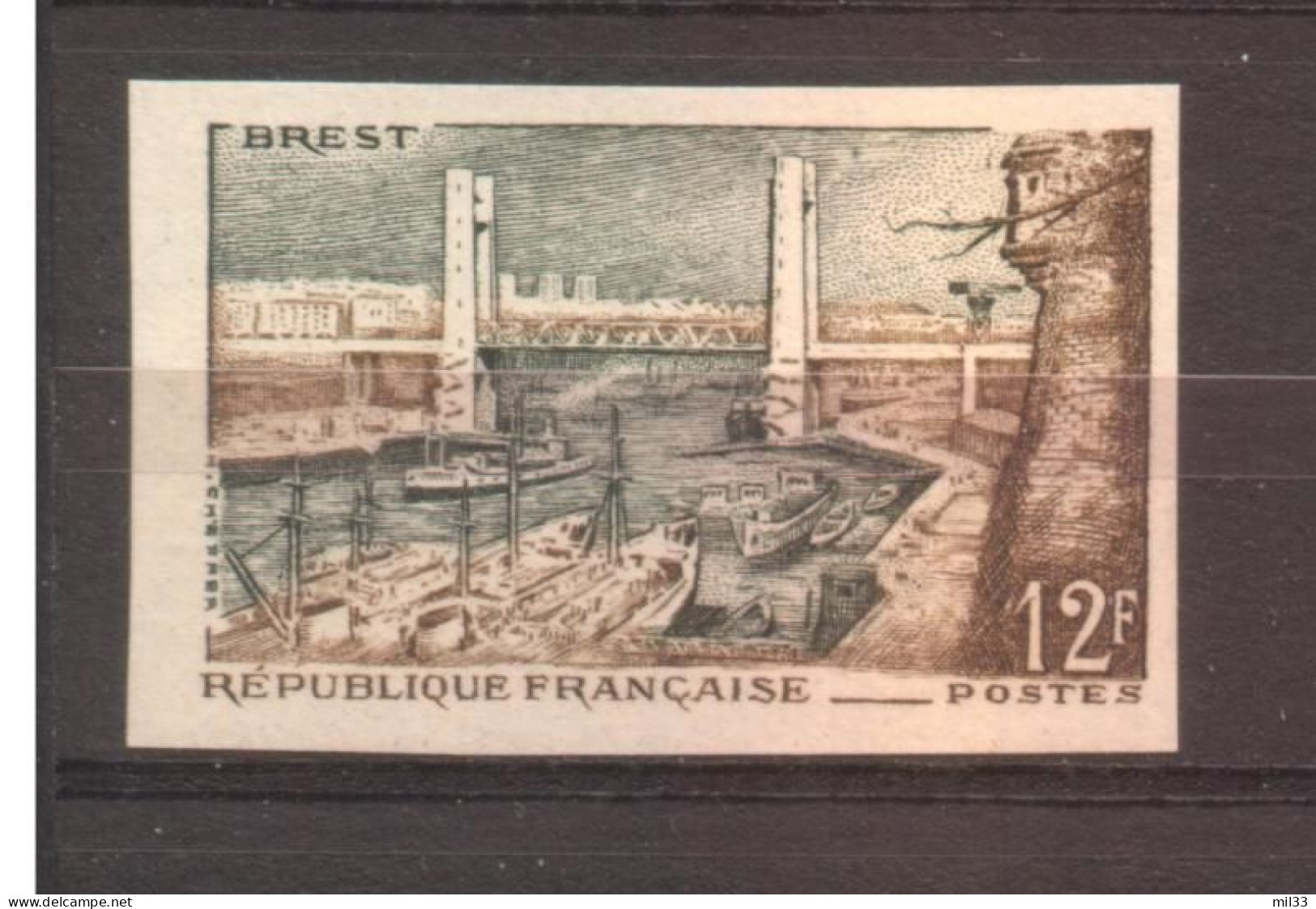 Port De Brest YT 1117 De 1957 Sans Trace De Charnière - Unclassified