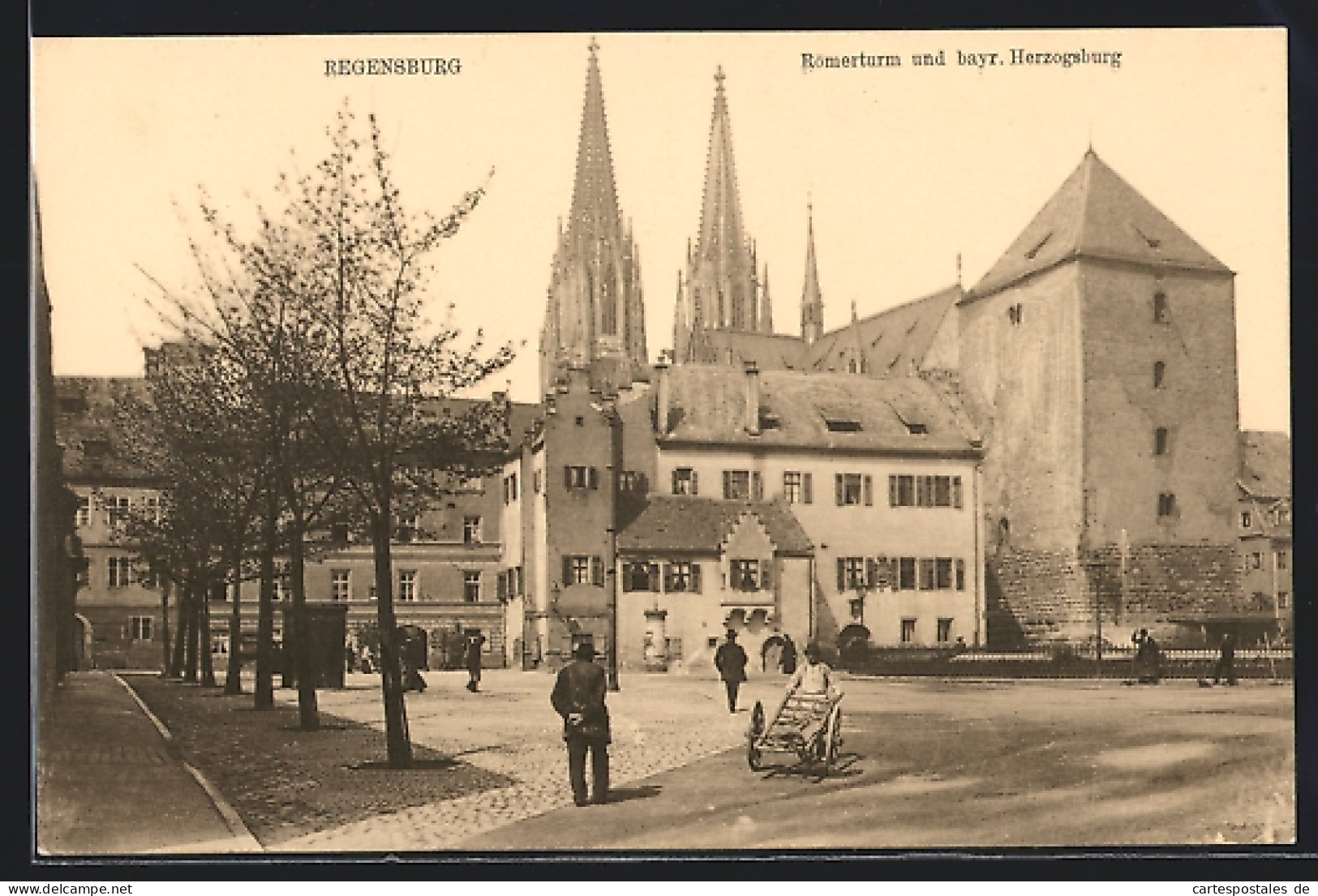 AK Regensburg, Römerturm Und Bayr. Herzogsburg  - Regensburg