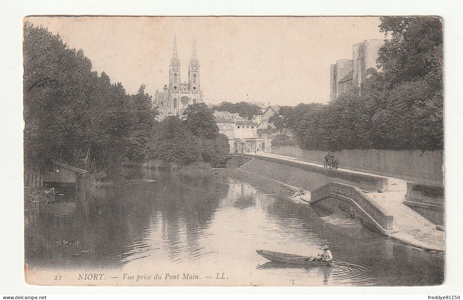 CPA 79 . NIORT. Vue Prise Du Pont Main  1905 - Niort