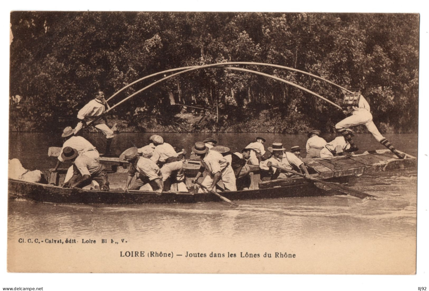 CPA 69 - LOIRE SUR RHONE (Rhone) - Joutes Dans Les Lônes Du Rhône - Ed. Calvat - Loire Sur Rhone