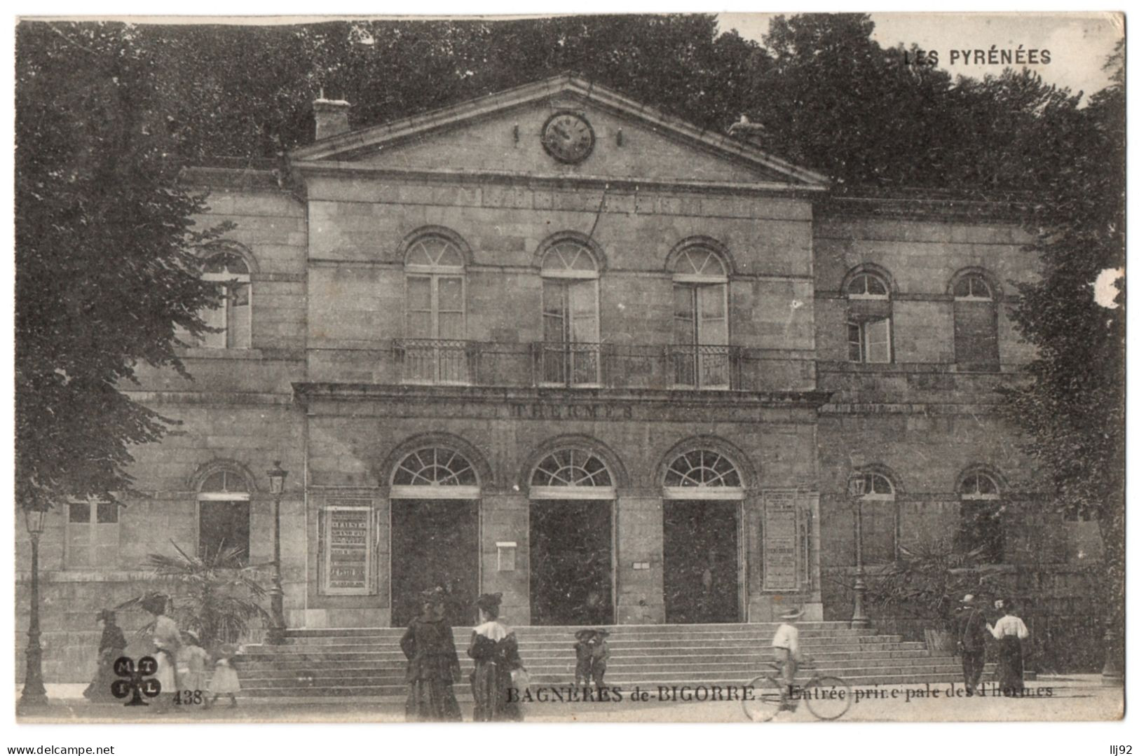 CPA 65 - BAGNERES DE BIGORRE (Hautes Pyrénées) - Entrée Principale Des Thermes - Bagneres De Bigorre