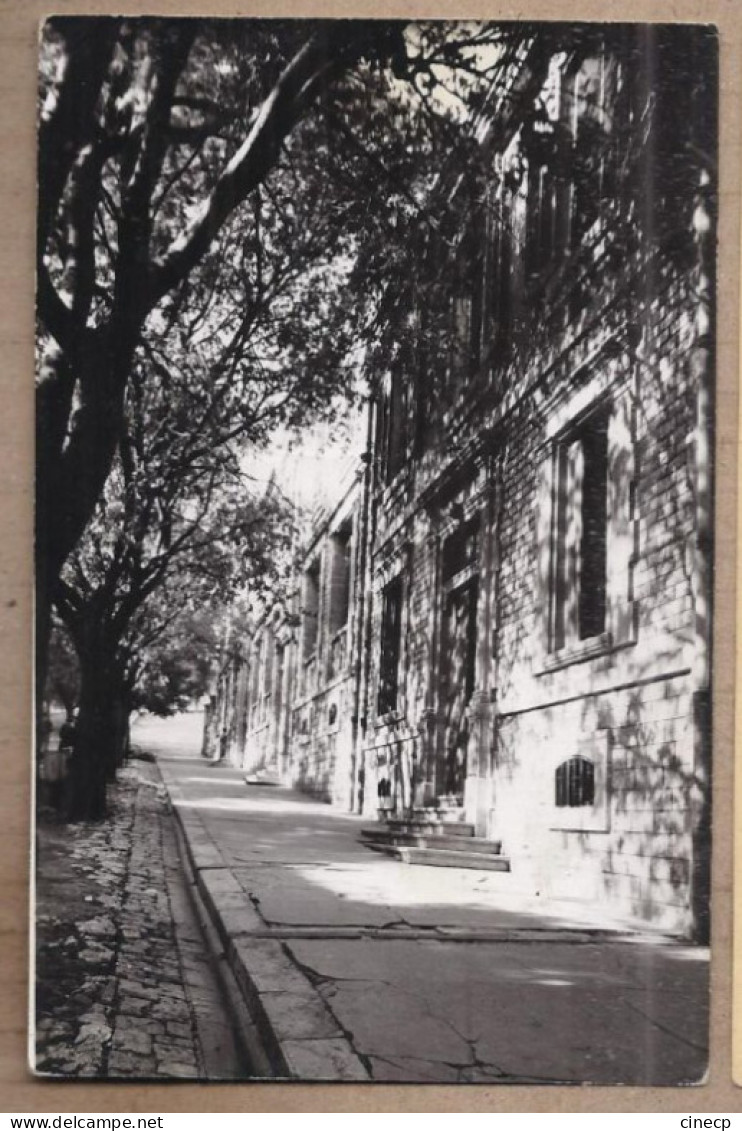 CARTE PHOTO CPSM PHOTO 30 NIMES - TB PLAN Rue Avec Façades Bâtiments Immeubles - " PHOTOMAX " NIMES - Nîmes