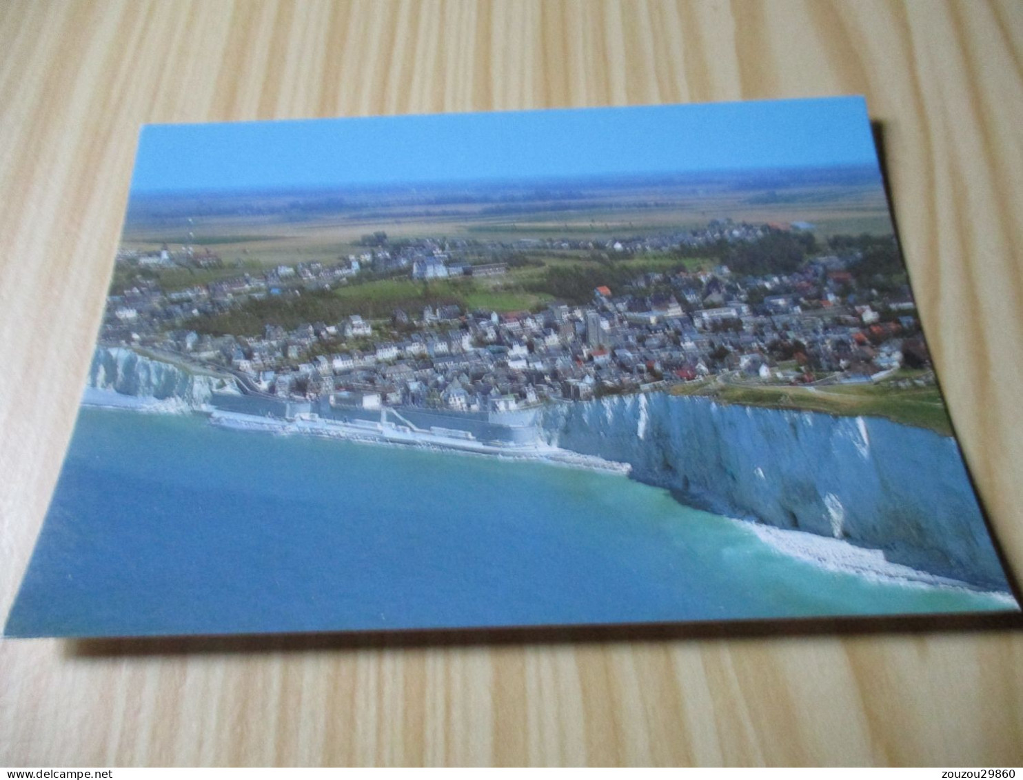 Ault-Onival (80).Vue Générale, La Plage Et Les Falaises. - Ault