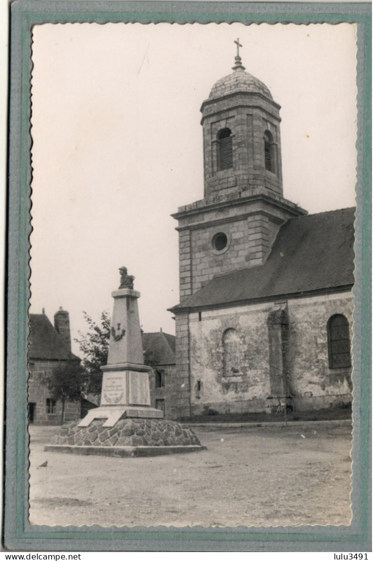 CPSM Dentelée (22) PLOUNEVEZ-QUINTIN - Aspect De L'Eglise Et Du Monument Aux Morts En 1950 - Quintin