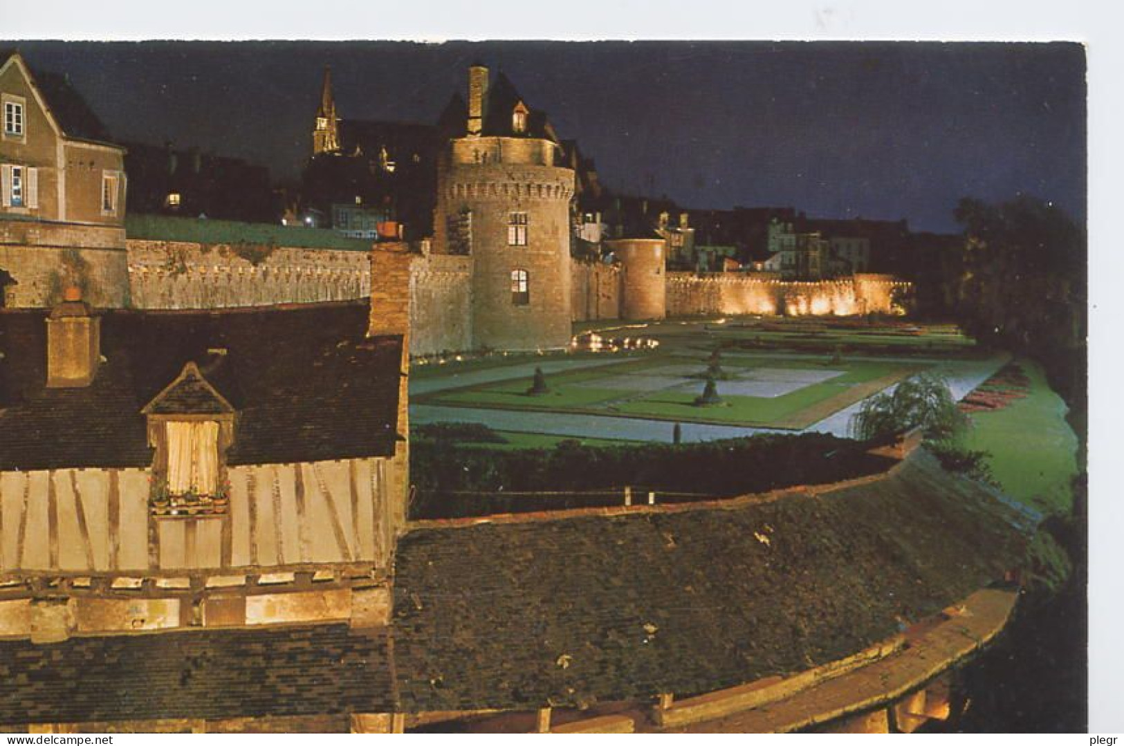 0-56260 02 05+14 - VANNES - FEERIE DE LUMIERE SUR LES LAVOIRS - LES JARDINS DES REMPARTS - Vannes