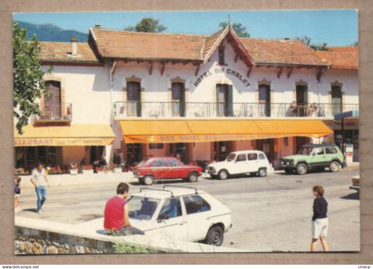 CPSM 30 - GENOLHAC - HOTEL DU CHALET - Bar Restaurant TB DEVANTURE ANIMATION AUTOMOBILES 4L 104 Tampon Verso - Other & Unclassified