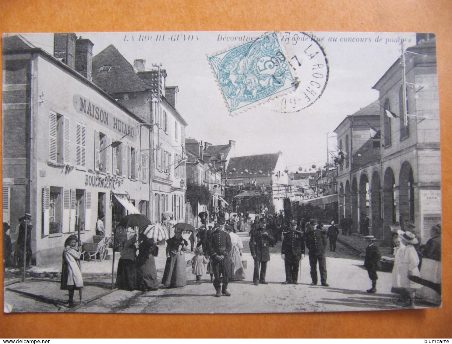 CPA - LA ROCHE GUYON - DECORATION GRANDE RUE - CONCOURS DE POMPES - MAISON HUIARD BOULANGERIE - La Roche Guyon