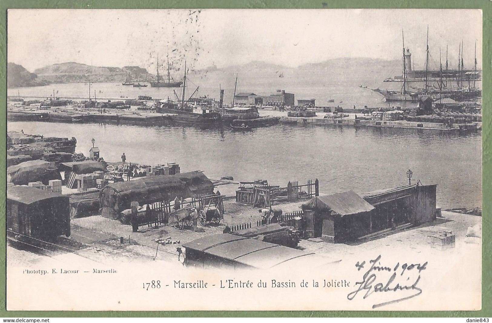 CPA Dos Précurseur - BOUCHES DU RHONE - MARSEILLE - ENTRÉE DU BASSIN DE LA JOLIETTE - Animation, Sur Les Quais - Joliette, Hafenzone