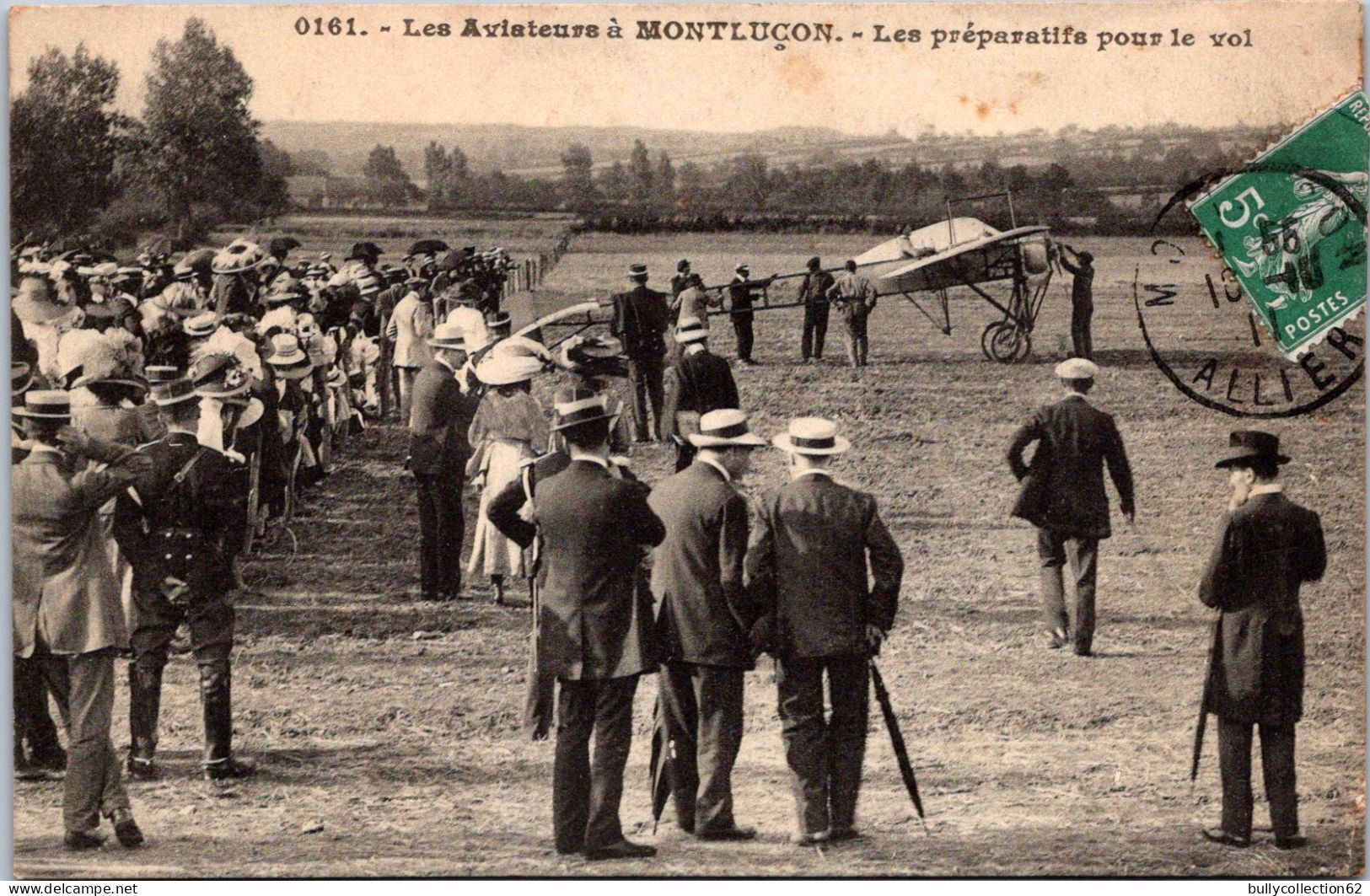 SELECTION -  MONTLUCON  -  Les Aviateurs . Les Préparatifs Pour Le Vol. - Montlucon