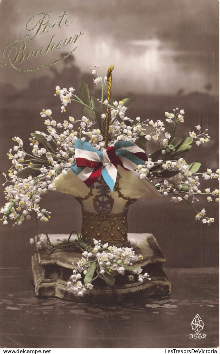 FLEURS - Un Bouquet De Fleurs - Porte Bonheur -  Colorisé - Carte Postale Ancienne - Altri & Non Classificati