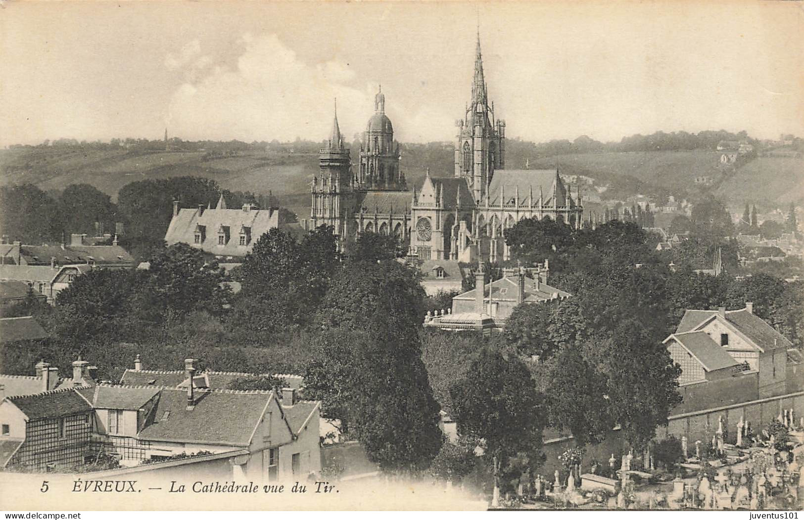 CPA Evreux-La Cathédrale Vue Du Tir-5      L2868 - Evreux