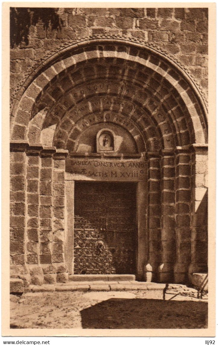 CPSM PF 66 - SERRALONGUE (Pyrénées Orientales) - La Porte De L'Eglise, Monument Historique - Autres & Non Classés