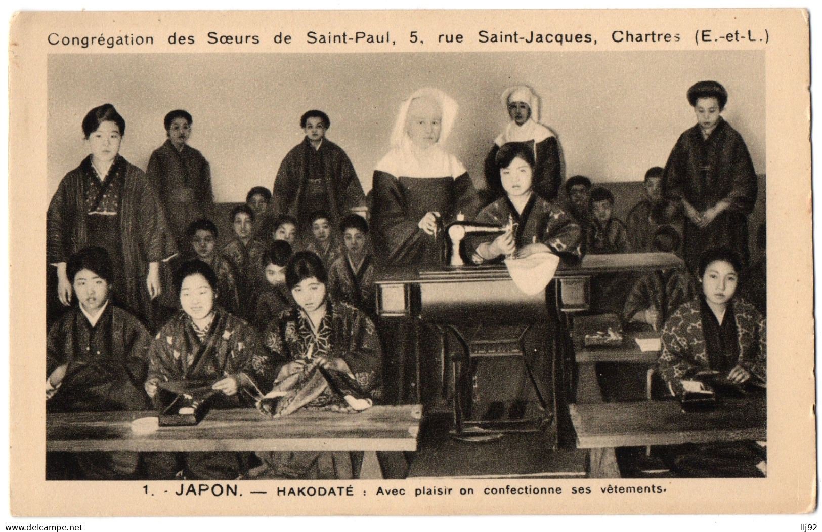 CPA JAPON - HAKODATE - 1. Avec Plaisir On Confectionne Ses Vêtements. Congrégation Des Soeurs De Saint-Paul - Autres & Non Classés