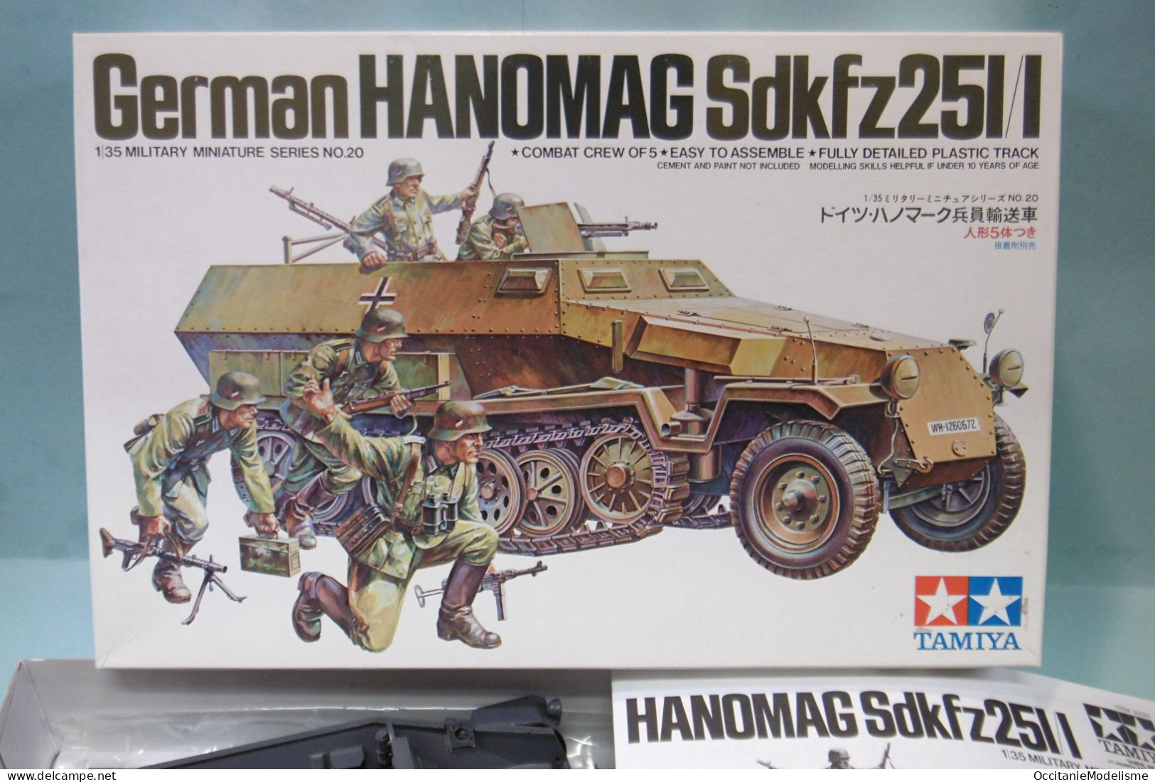 Tamiya - HANOMAG Sdkfz 251/1 + 5 Figurines WWII Militaire Maquette Kit Plastique Réf. 35020 BO 1/35 - Véhicules Militaires