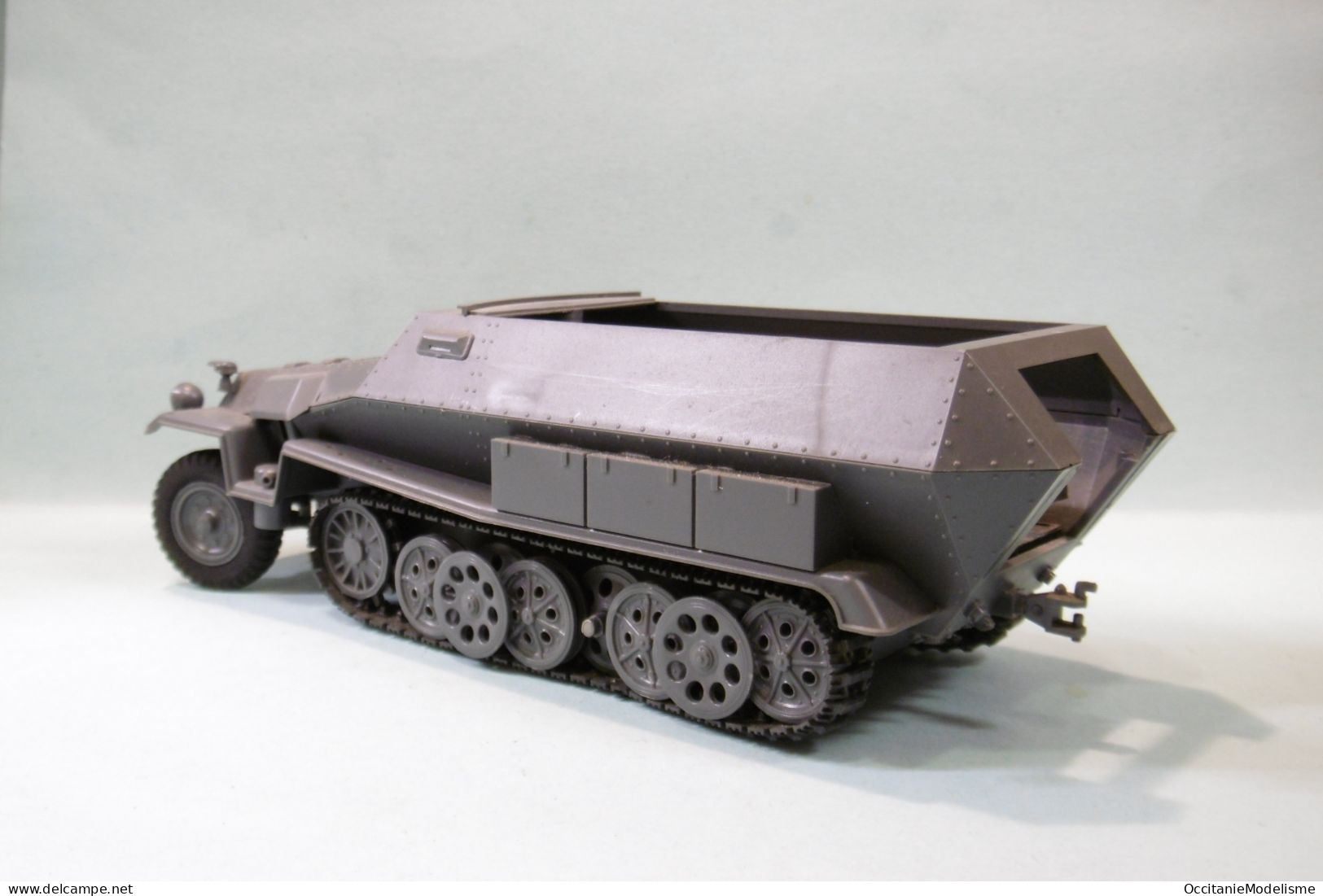 Tamiya - HANOMAG Sdkfz 251/1 + 5 figurines WWII militaire maquette kit plastique réf. 35020 BO 1/35
