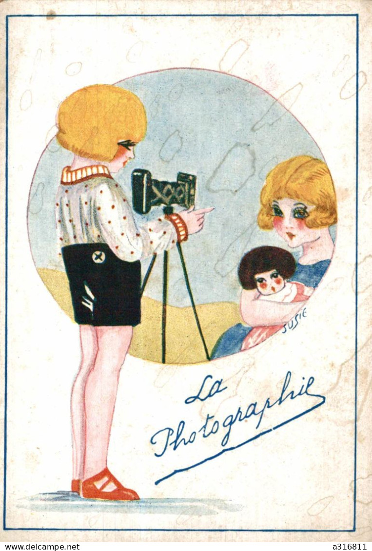 La Photographie  (signer Suzie ) - Altri & Non Classificati