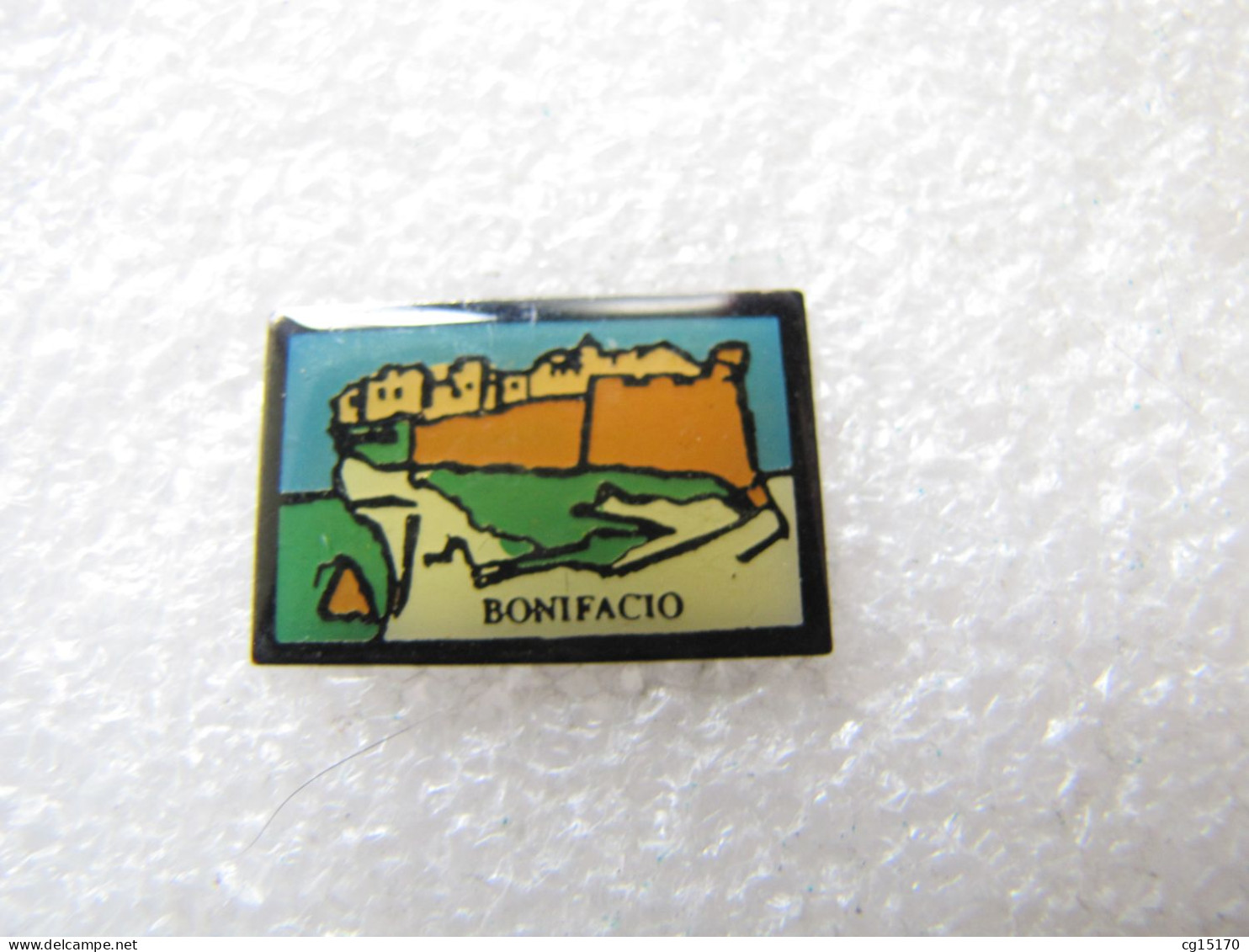 PIN'S      BONIFACIO - Città