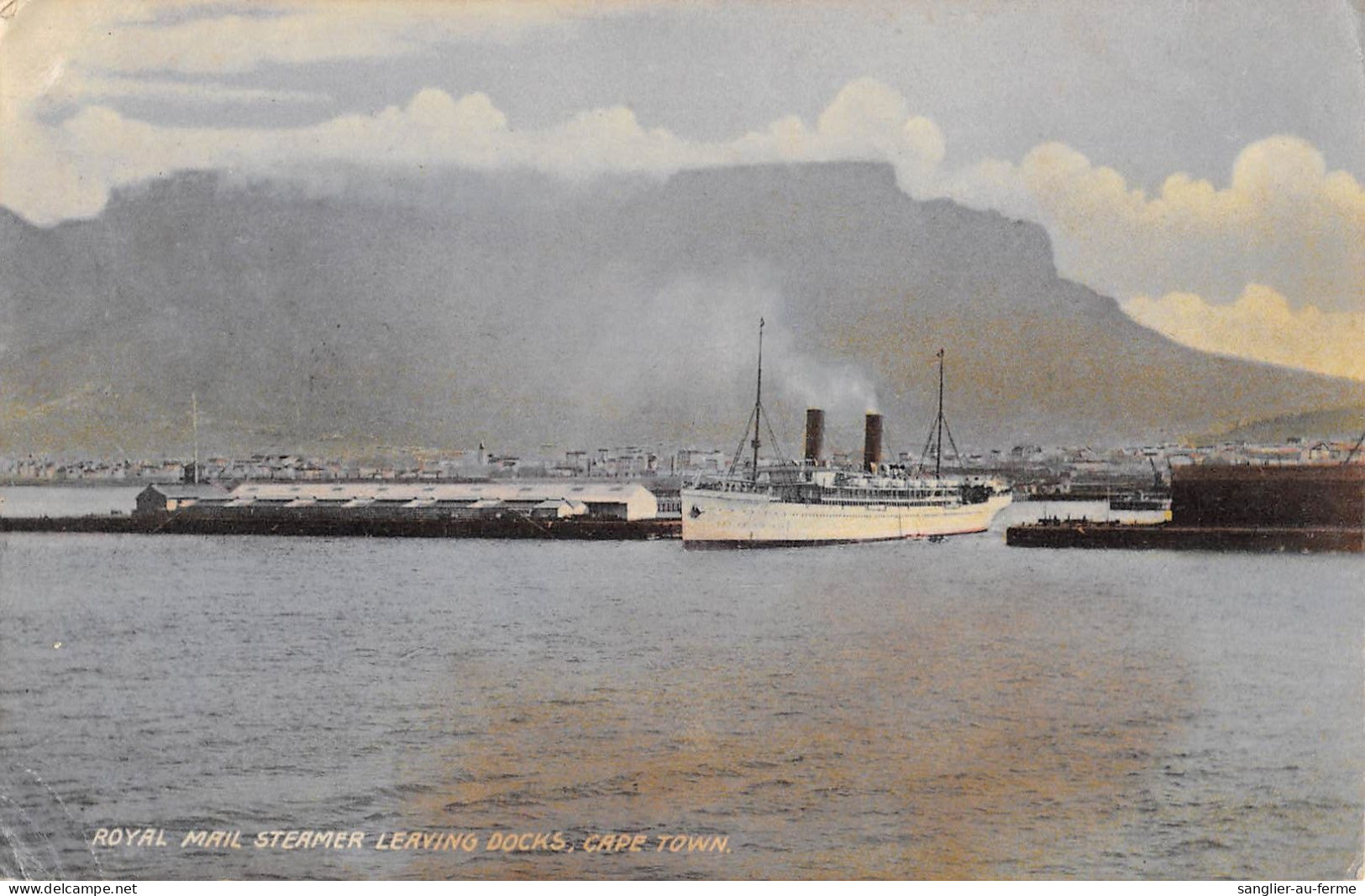 CPA / AFRIQUE DU SUD / ROYAL MAIL STEAMER LEAVING DOCKS / CAPE TOWN - Südafrika