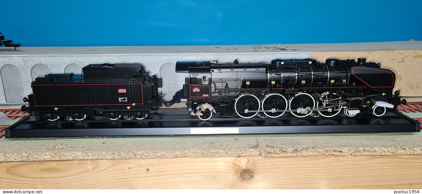 LOCOMOTIVE MARKLIN ECHELLE 1 NEUVE JAMAIS ROULEE PLUS UNE MARKLIN 030 + UN BANCE D ESSAIS NEUF - Locomotives