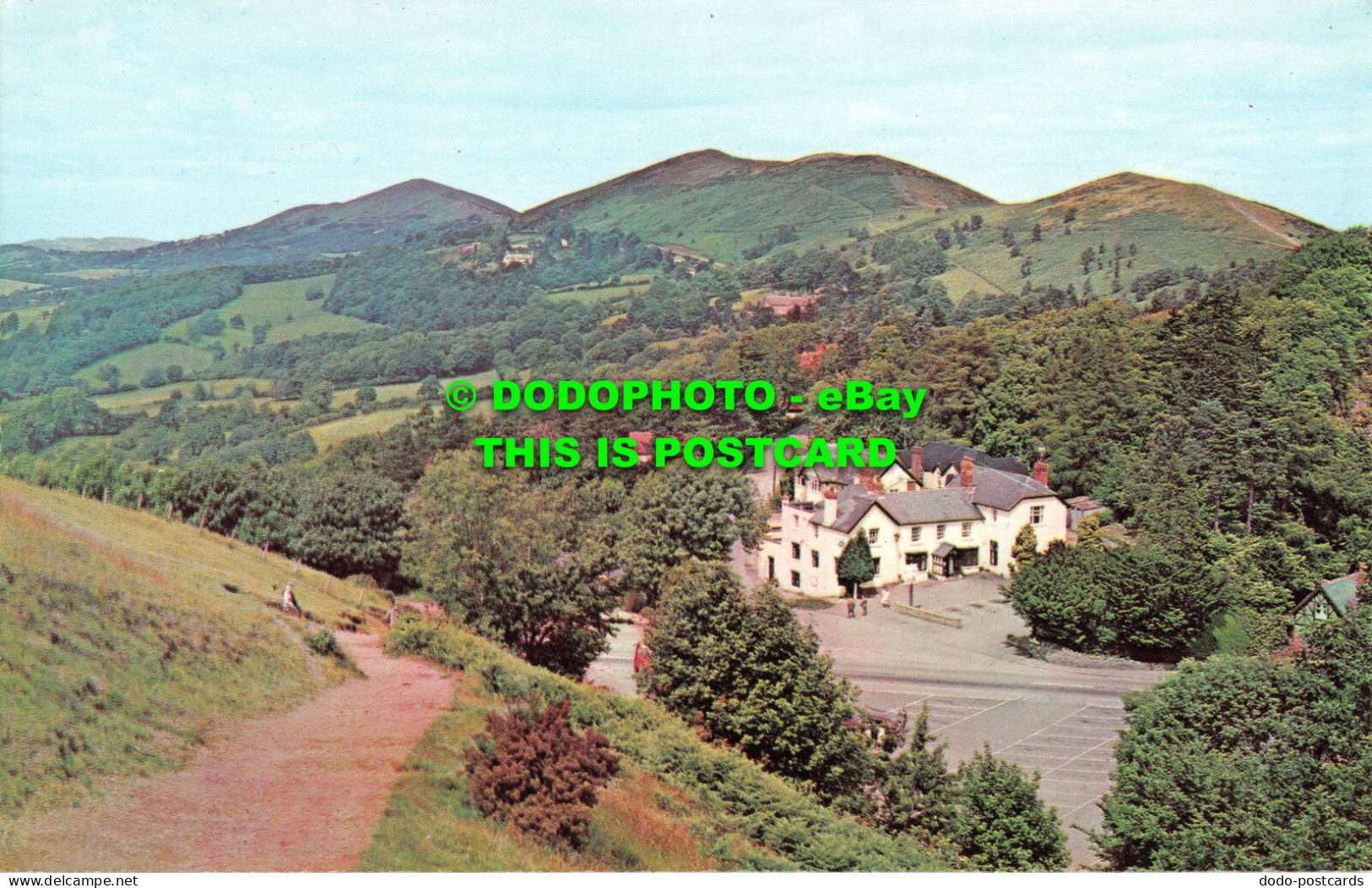R517539 Malvern. British Camp. Postcard - Welt